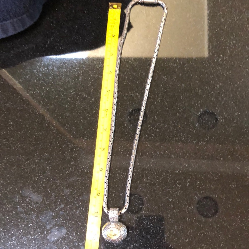 Silver chain with magnetic clasp pretty yellow stone